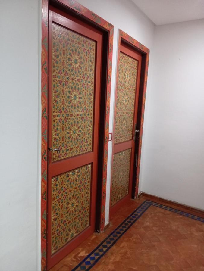 Kayezer Hostel Rabat Luaran gambar
